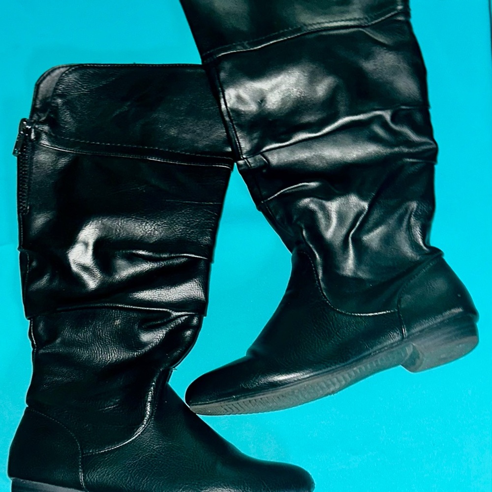 Black Women's Calf-High Boots 7m